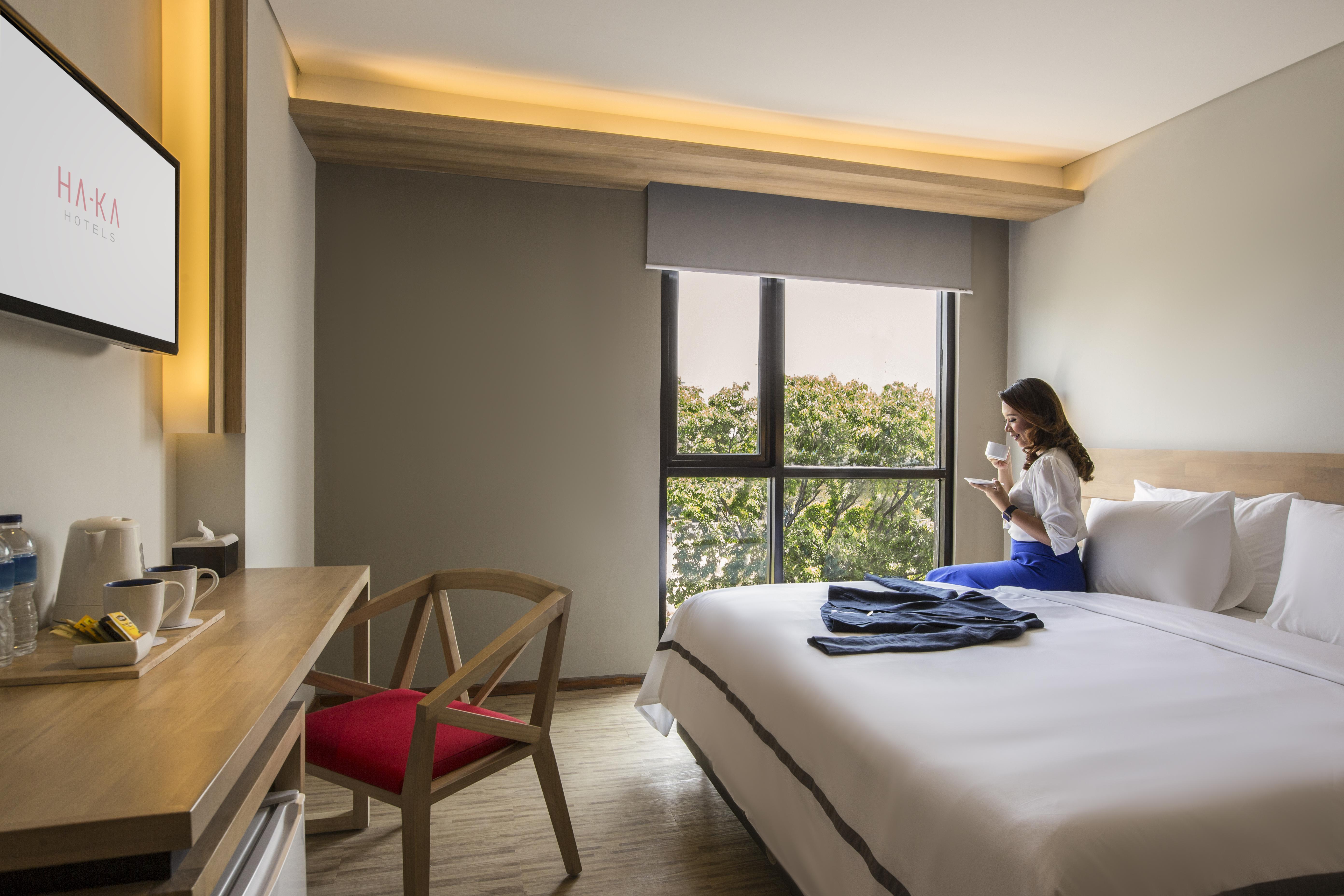 Up-Peak Hotel Simpang Lima Semarang Formerly Ha-Ka Simpanglima Hotel סמאראנג מראה חיצוני תמונה
