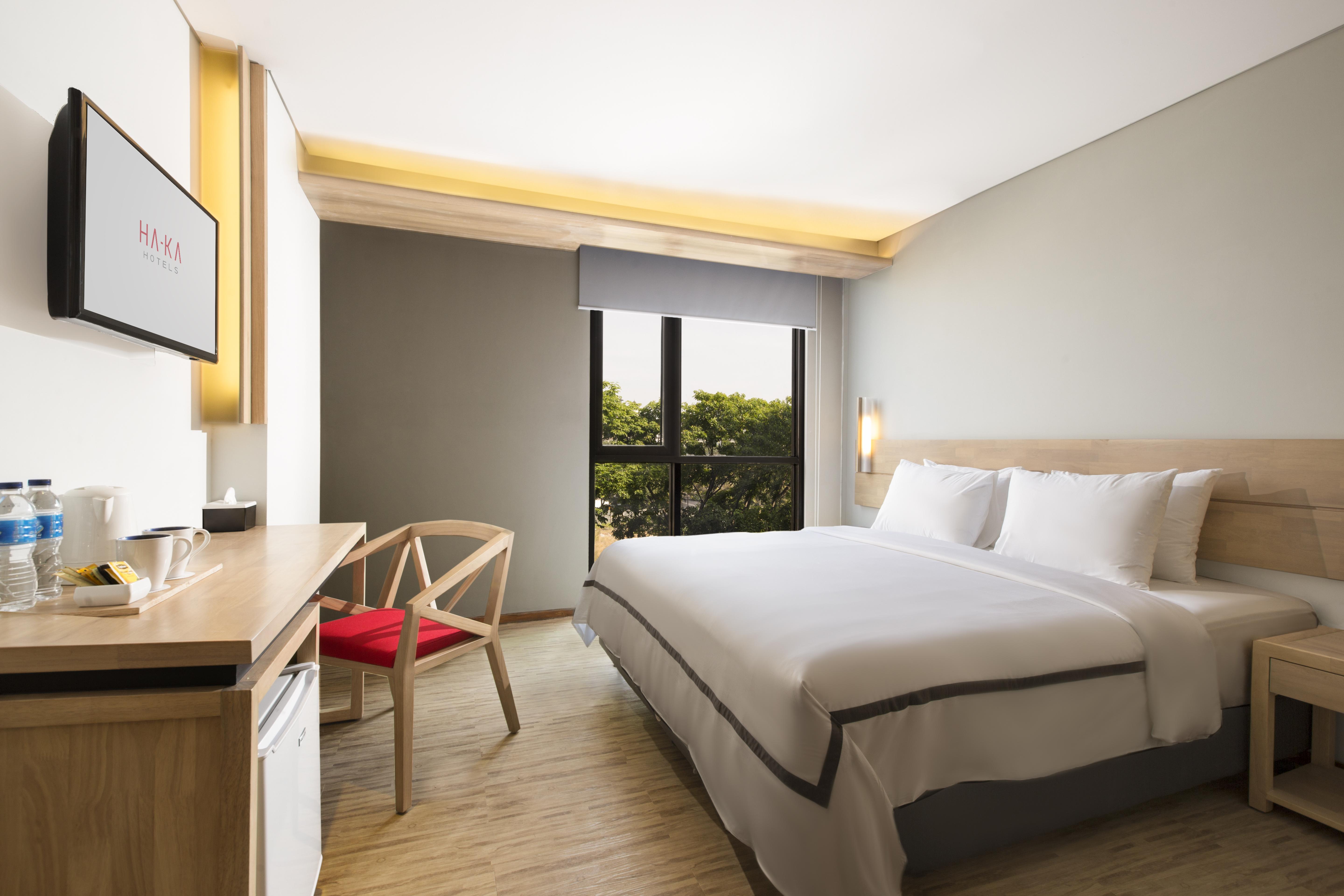 Up-Peak Hotel Simpang Lima Semarang Formerly Ha-Ka Simpanglima Hotel סמאראנג מראה חיצוני תמונה